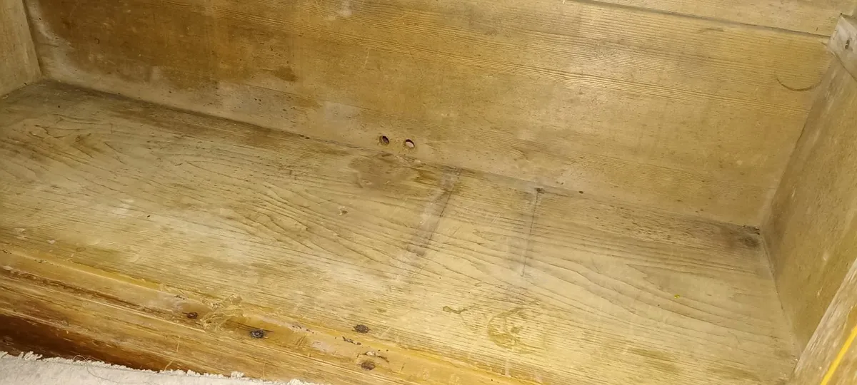 Old Solid Pine Unit - Image 3