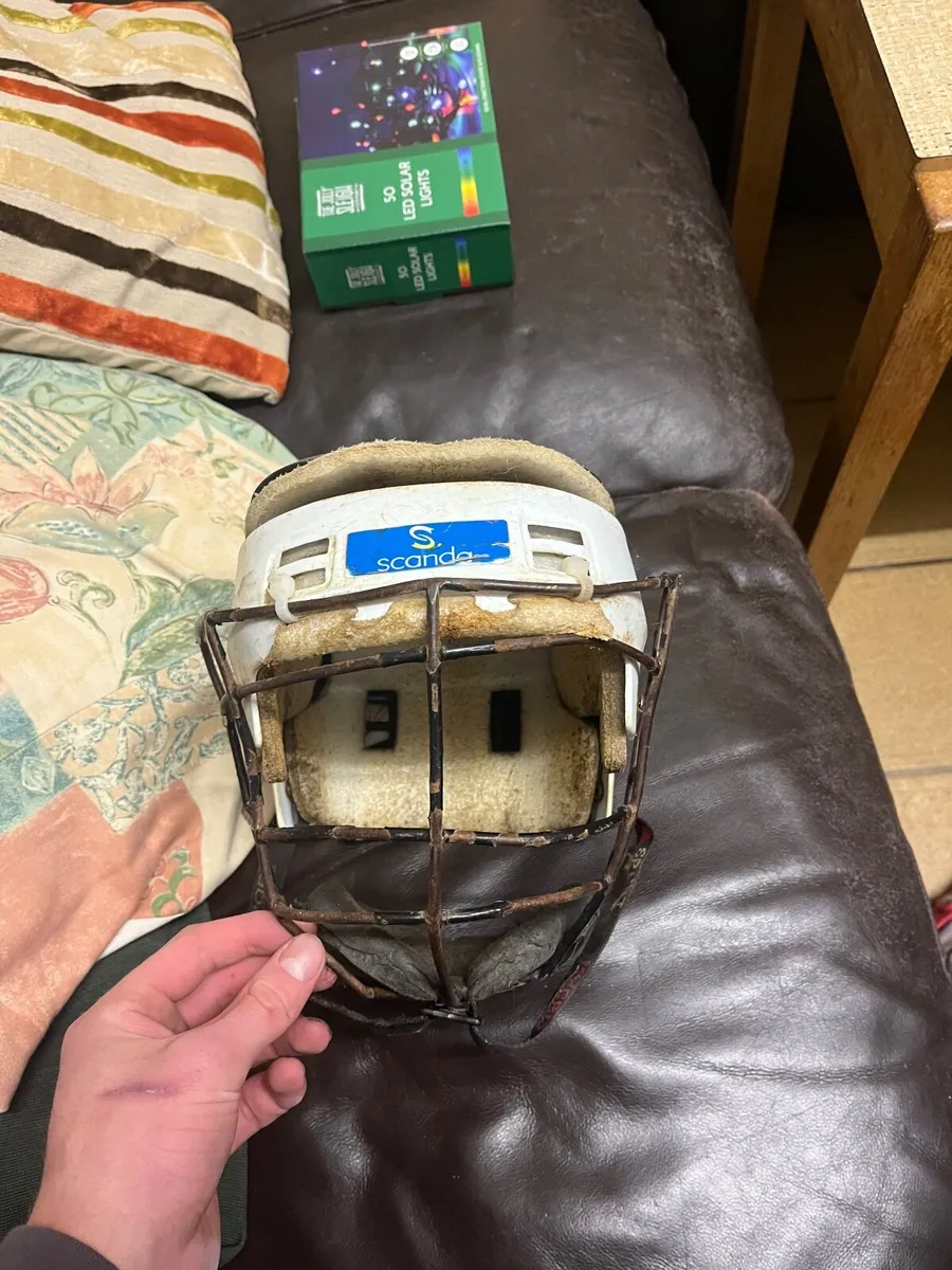 Old style helmet - Image 1