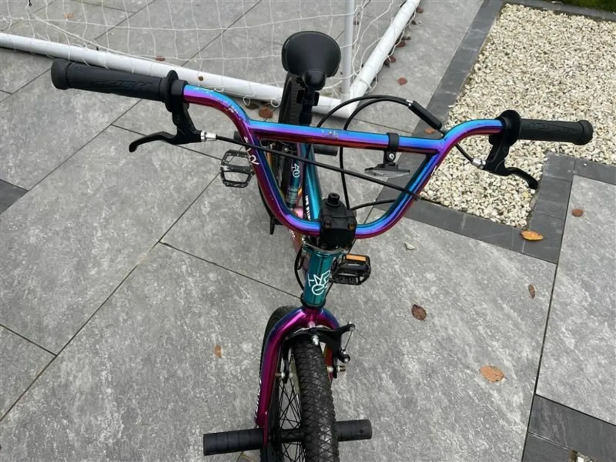 Hyper Nitro Circus Jet Fuel BMX Bike - 20
