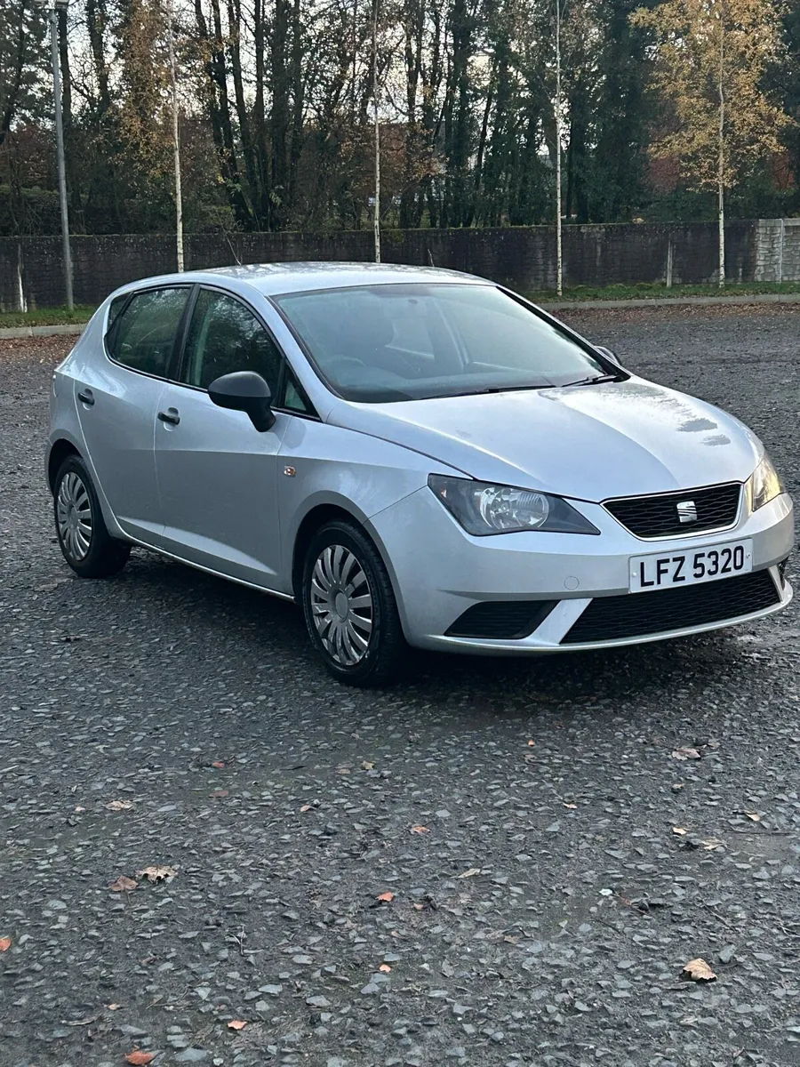 SEAT IBIZA 2012 - Image 1