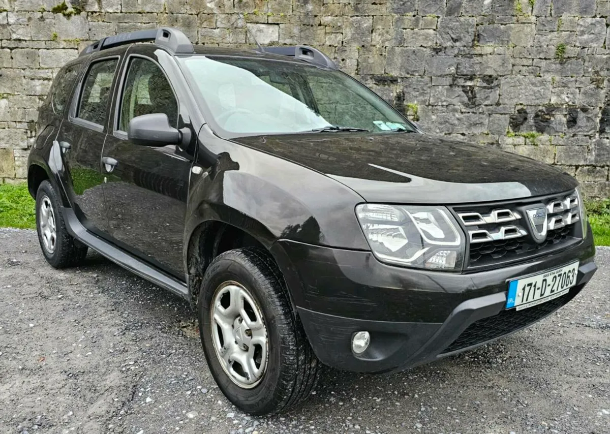 Dacia duster NCT until 15/03/27. Only 122,000miles - Image 1