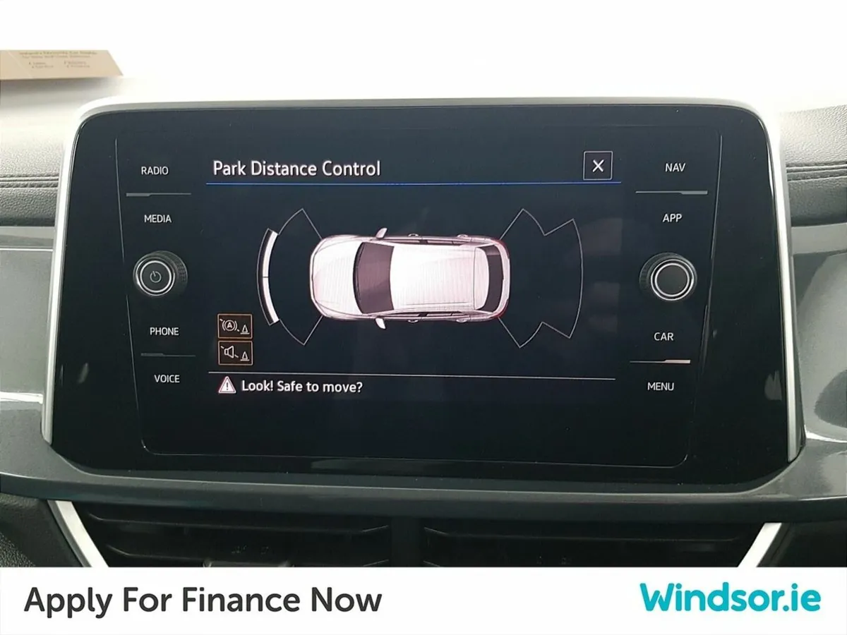 Volkswagen T-Roc 1.5 TSI 150HP Automatic - Image 4