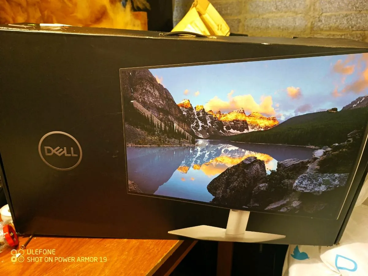 Dell ultra sharp 24" monitor with stand - Image 1
