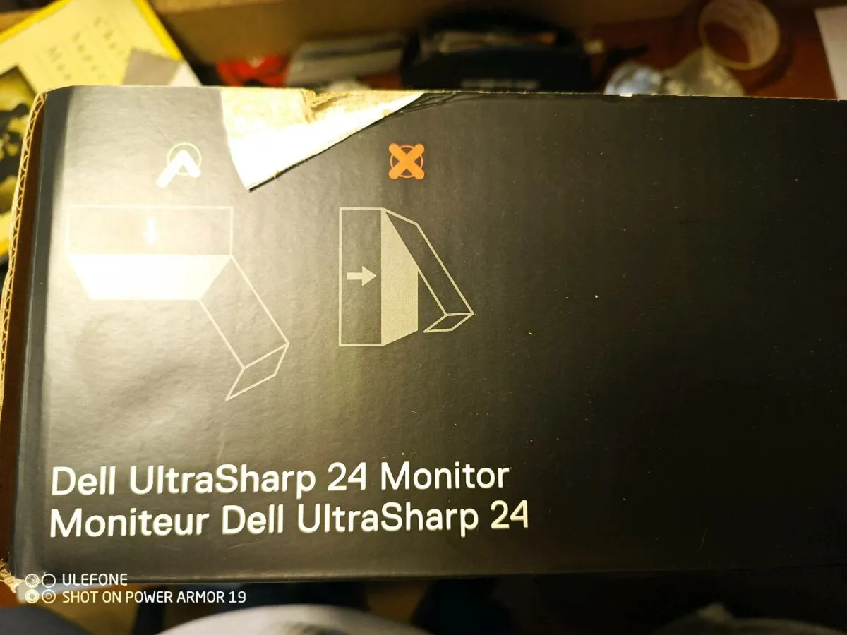 Dell ultra sharp 24" monitor with stand - Image 2