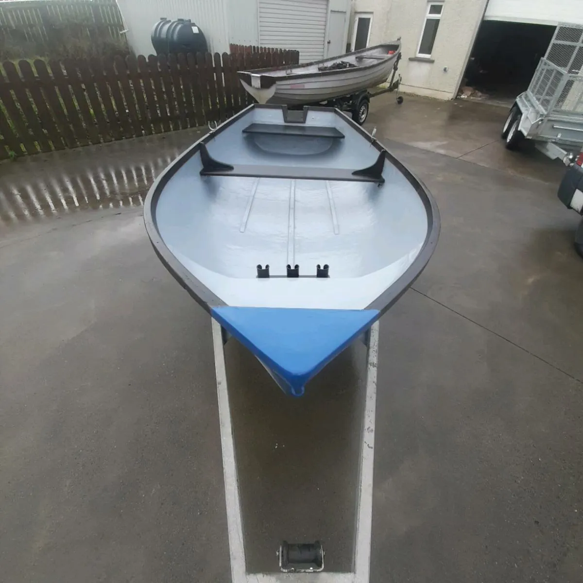 13ft fiberglass boat - Image 2