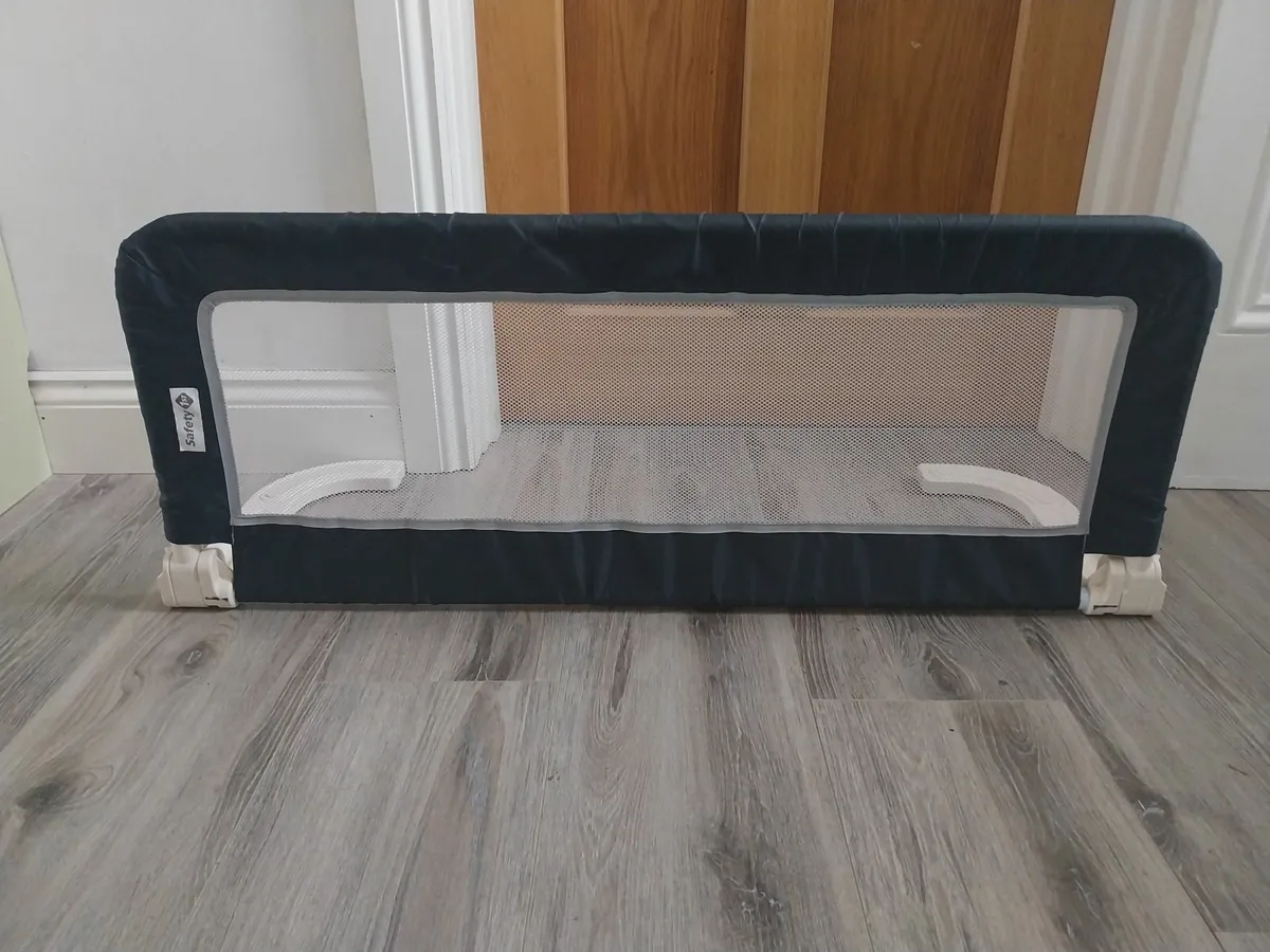 Travel cot - Image 3