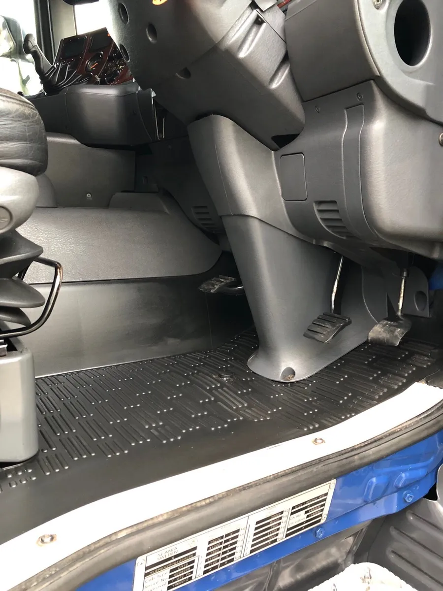 Scania 4 series topline cab - Image 3