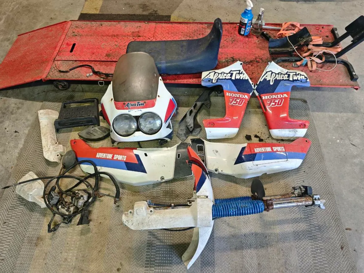 Honda Africa twin rd04 - Image 1