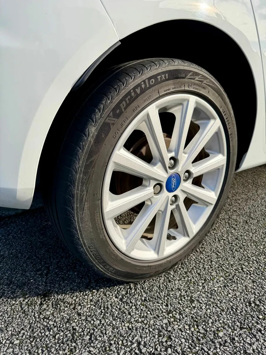 Ford Fiesta 2016 - Image 3