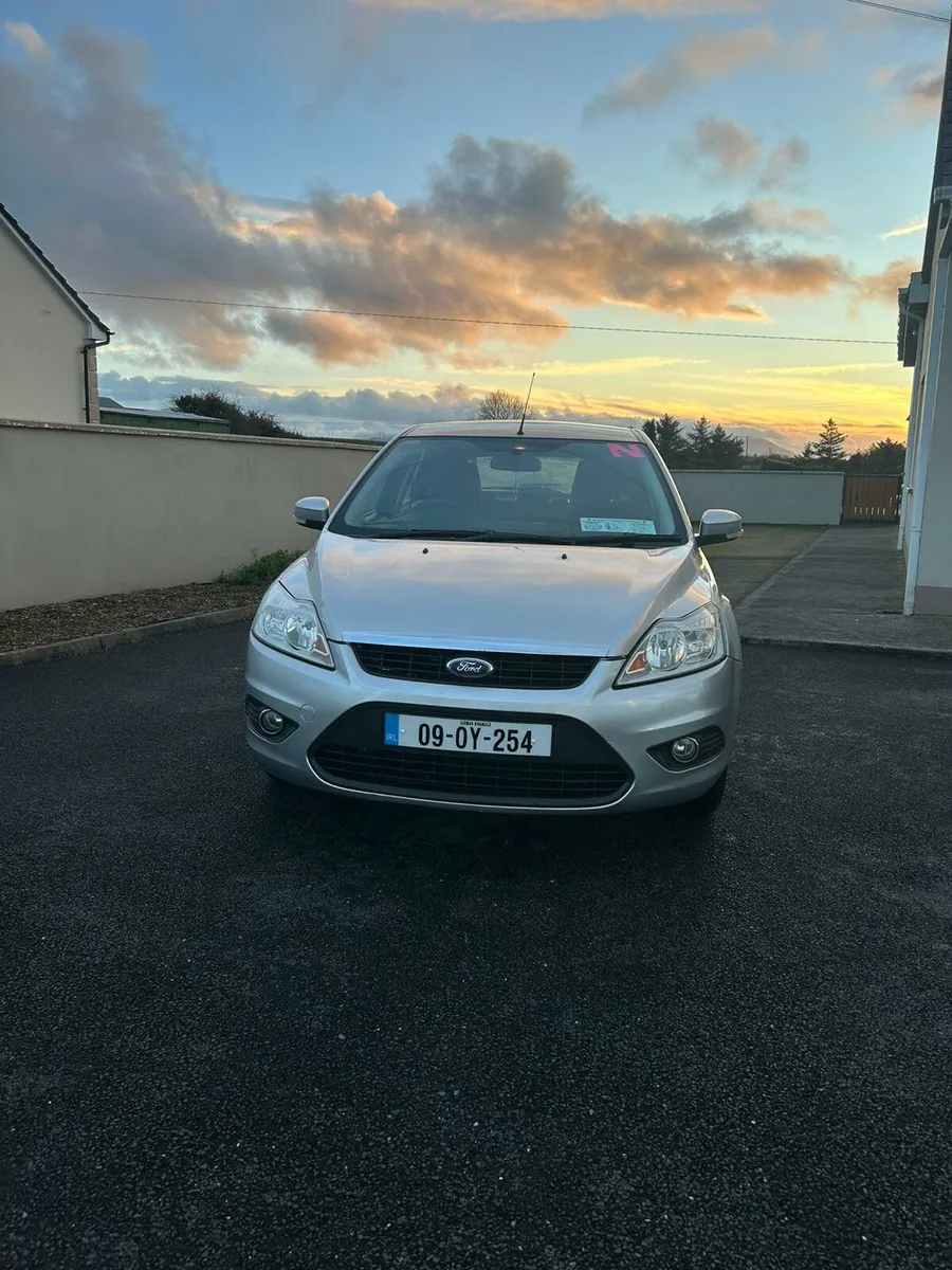 2009 Ford Focus - Image 4