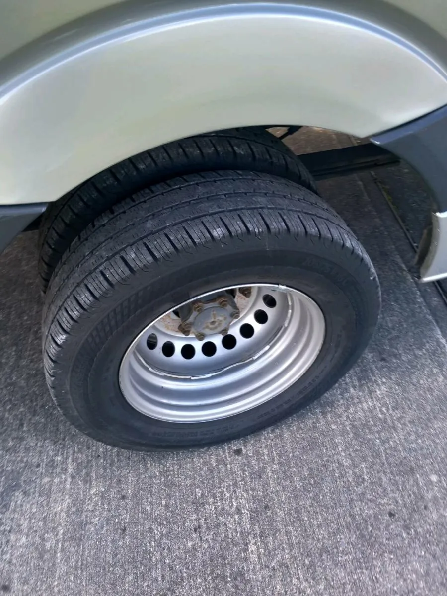 Vw crafter 5 ton twin wheel - Image 2