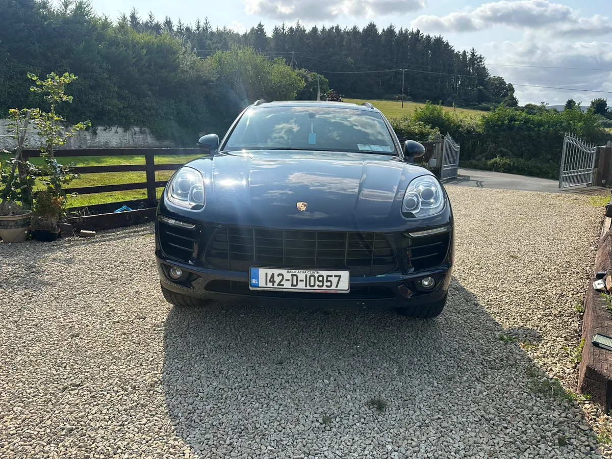 Porsche Macan 3.0 S Fully Loaded 1 Owner - Image 2