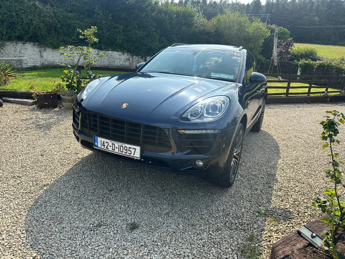 Porsche Macan 3.0 S Fully Loaded 1 Owner - Image 4
