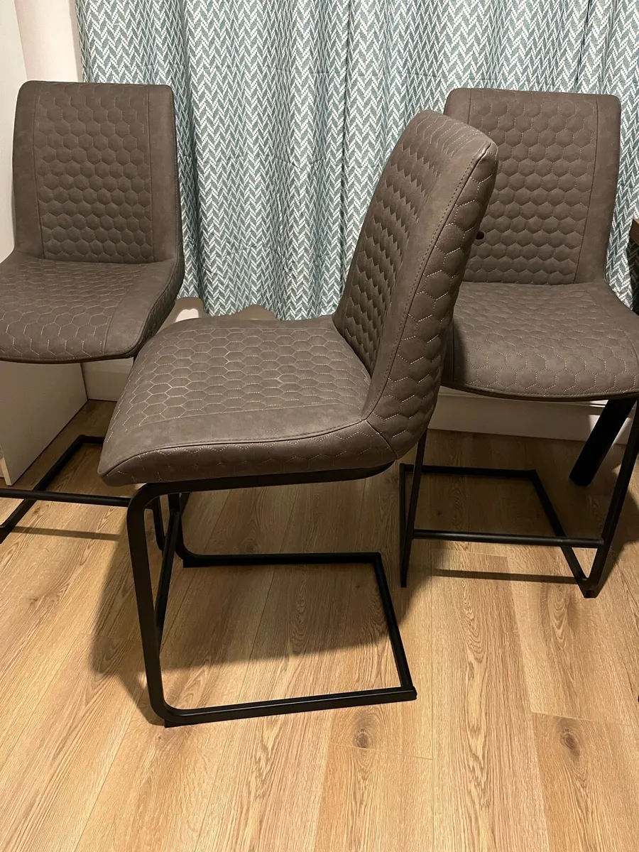 Counter stools - Image 3