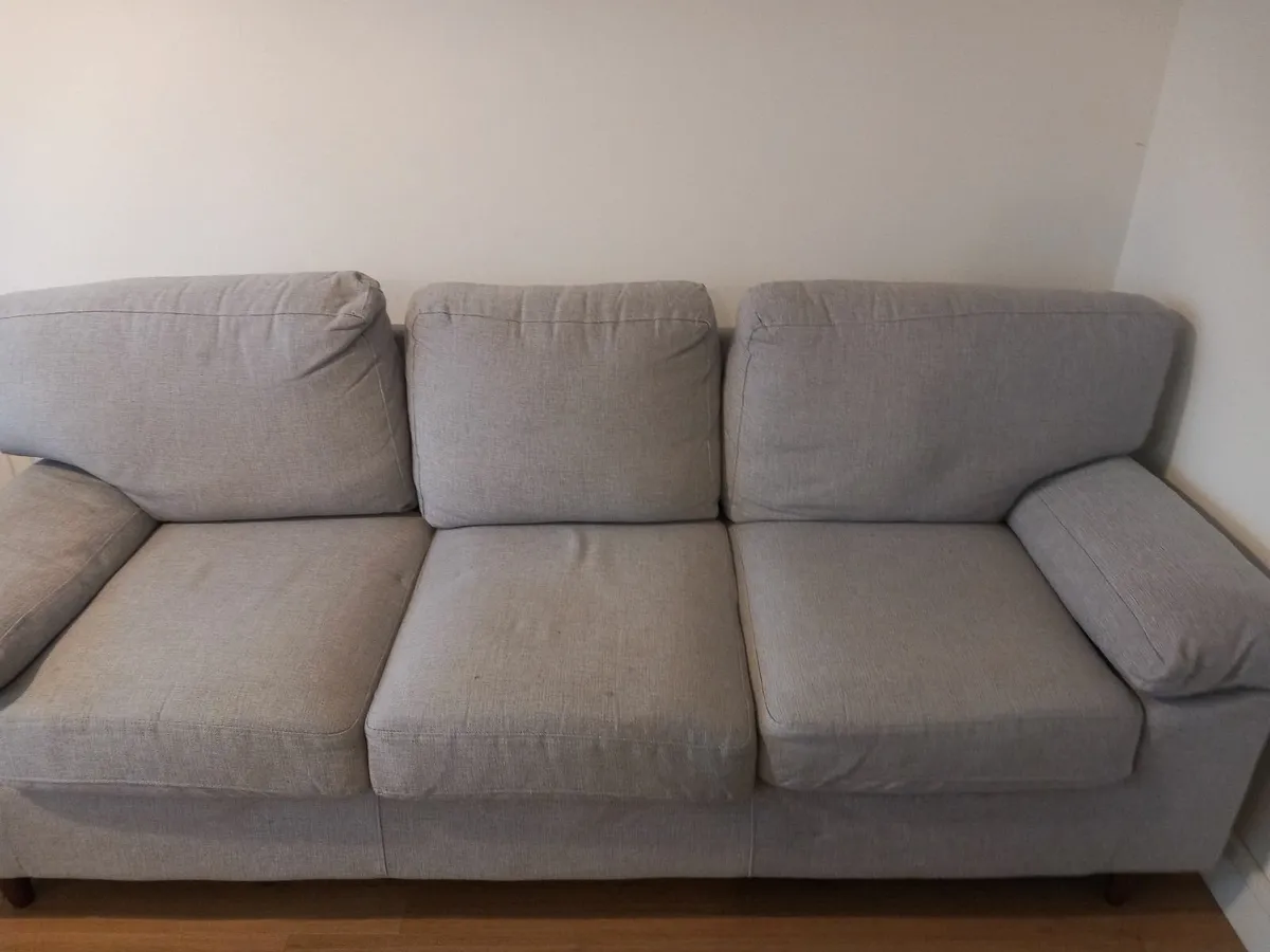 Grey 3 seater couch/sofa - Image 4