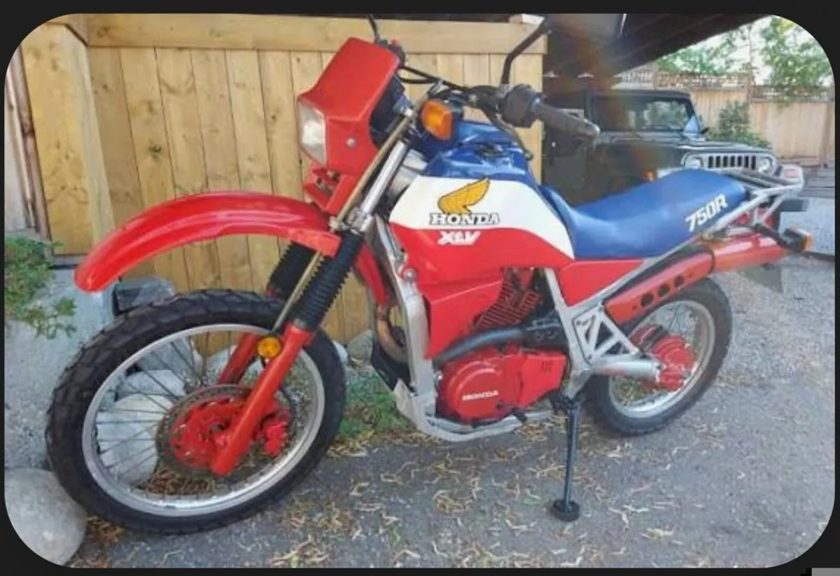 Honda xlv750r parts - Image 2