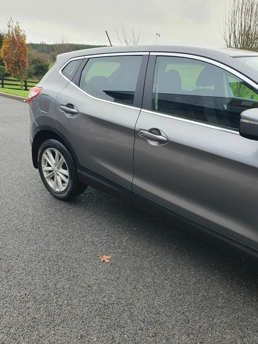 Nissan Qashqai 2014 1.5 DSL SV - Image 2