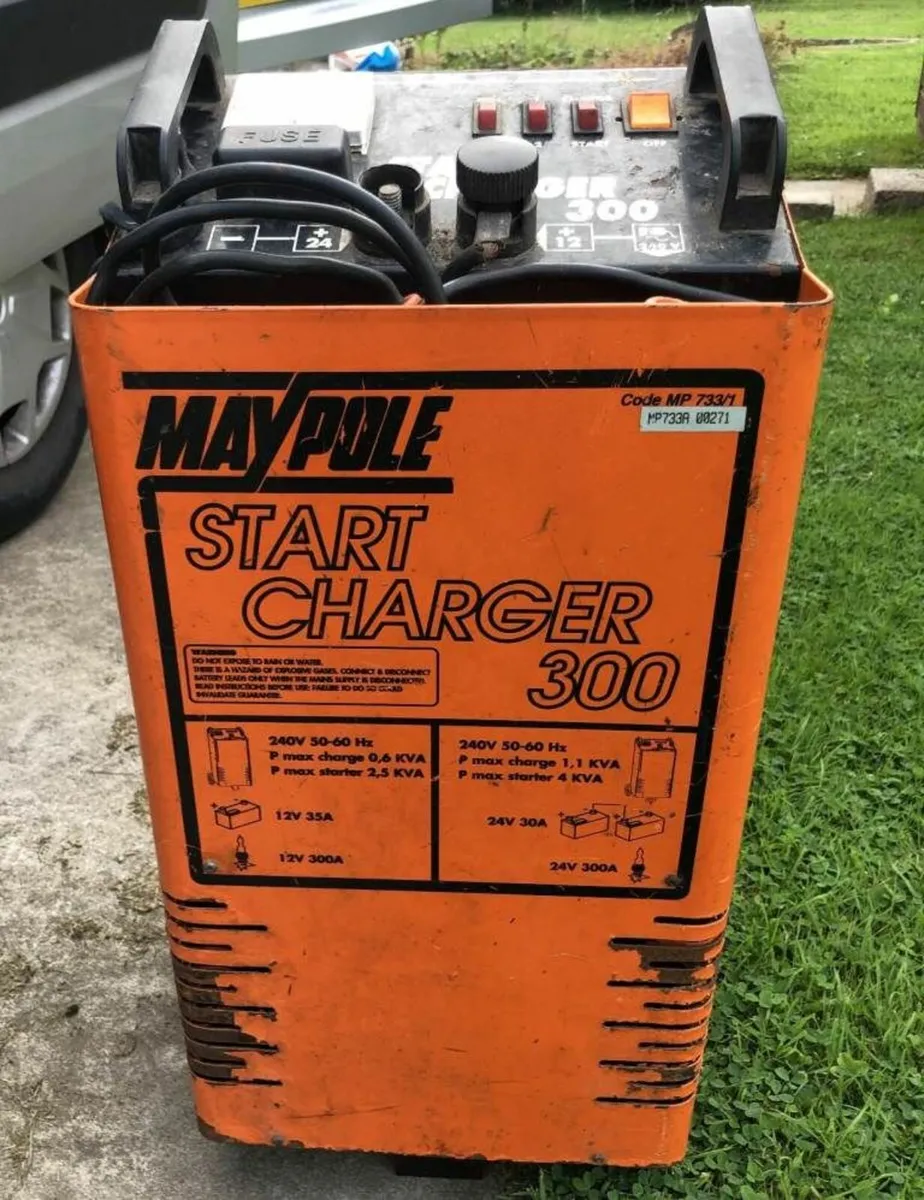 Maypole Starter & Charger - Image 1