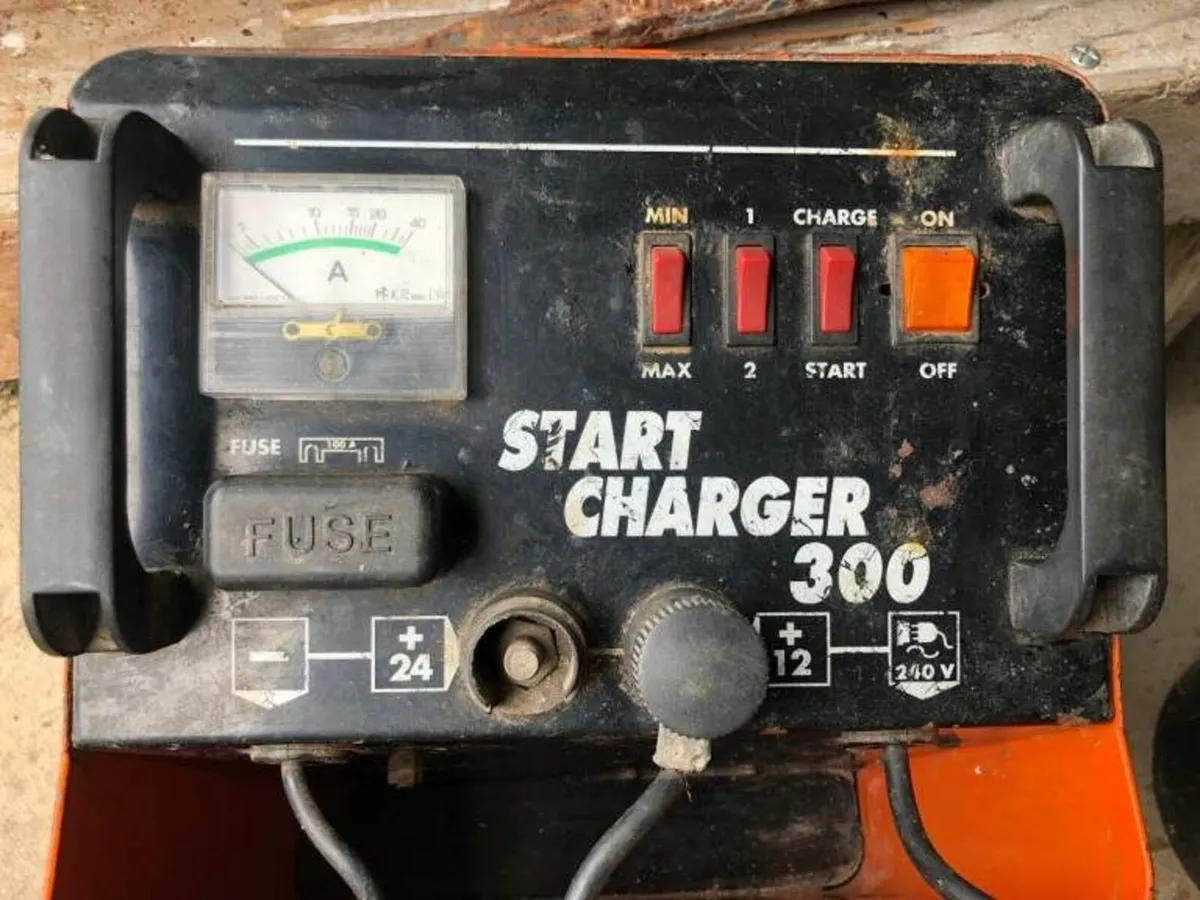 Maypole Starter & Charger - Image 3