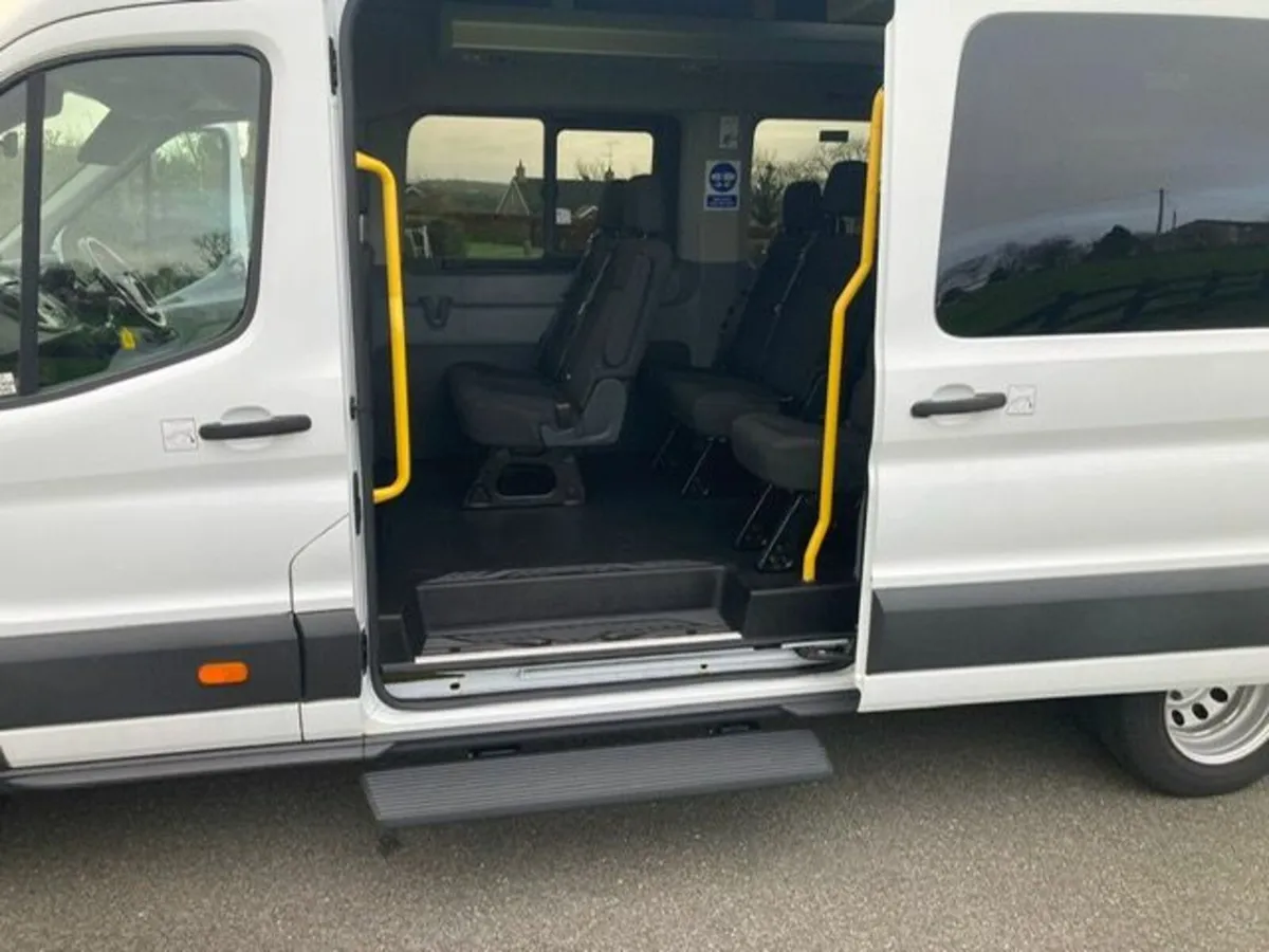 2018 FORD TRANSIT 460 MINIBUS - Image 2