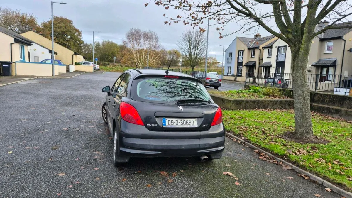 Peugeot 207 1.6hdi sport - Image 2