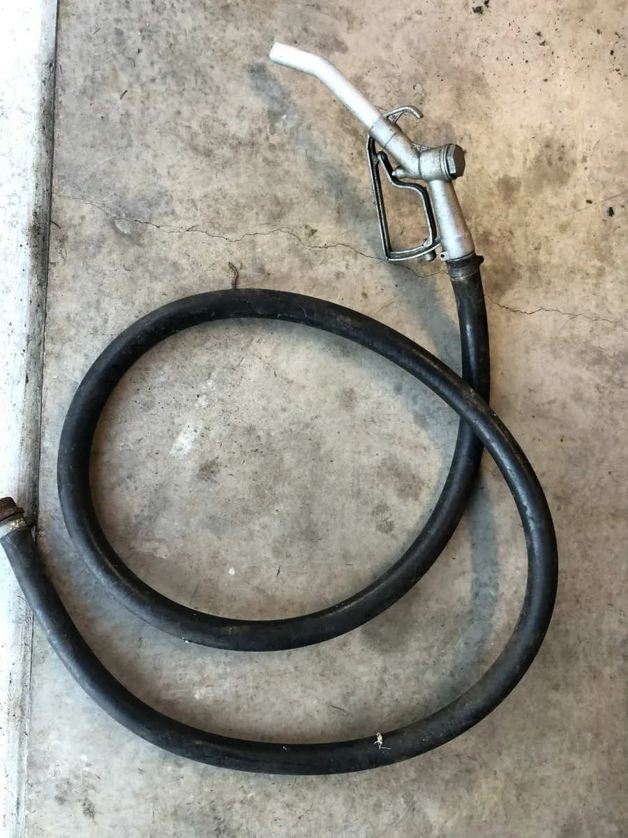 Fuel hose with trigger nozzle & tank outlet - Image 1