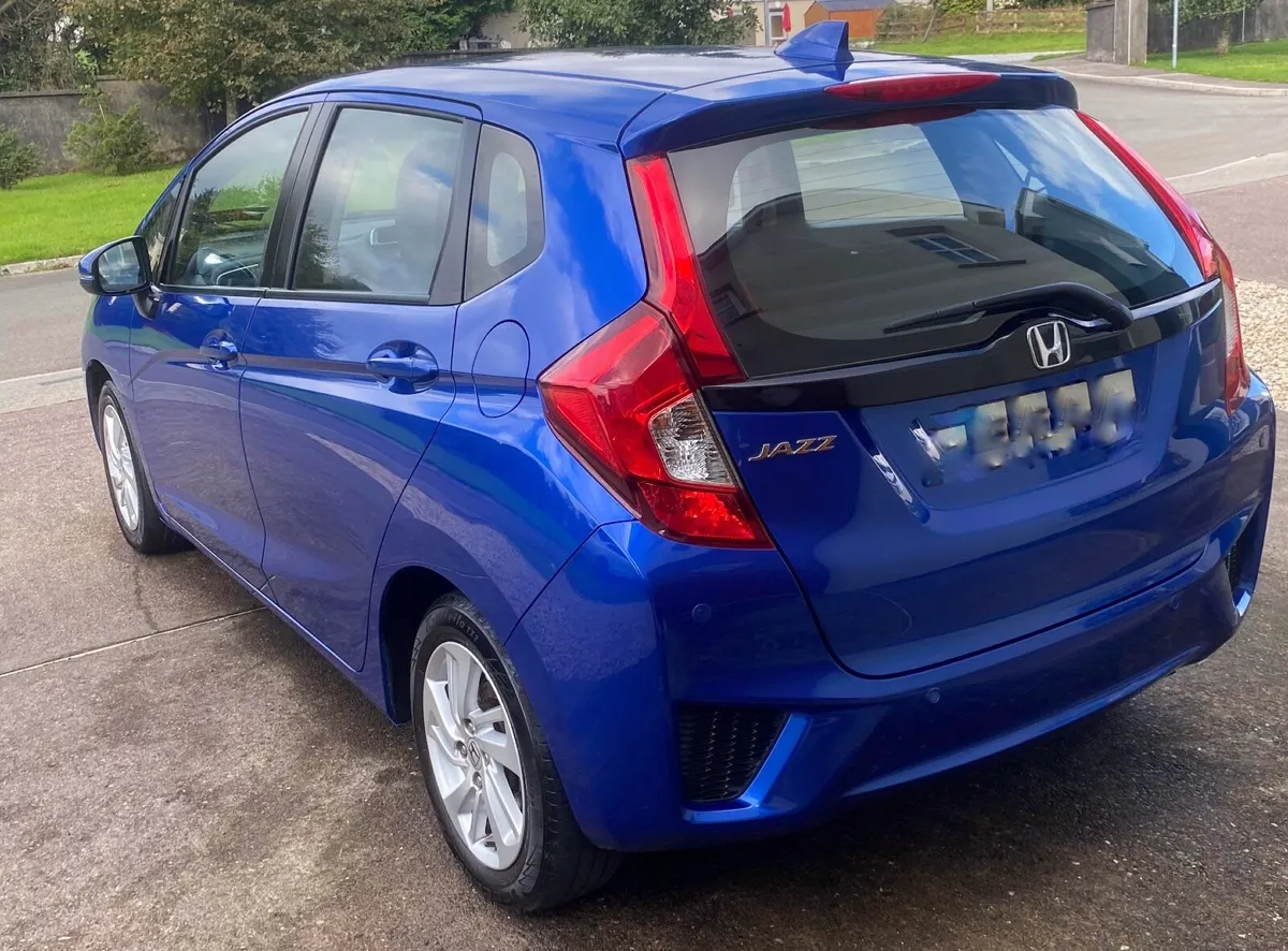 Honda Jazz 2017 - Image 2