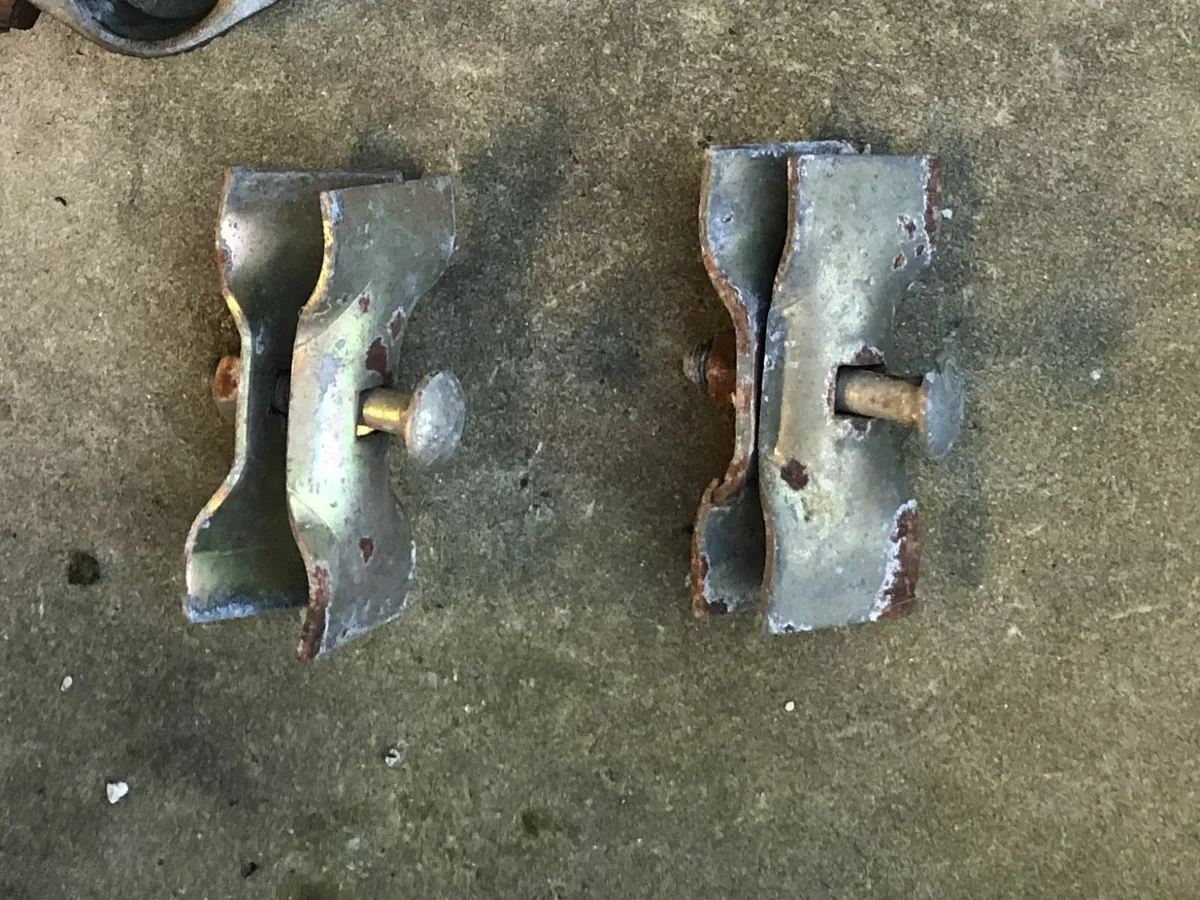 Temporary Fencing Clip/Coupler - Image 1