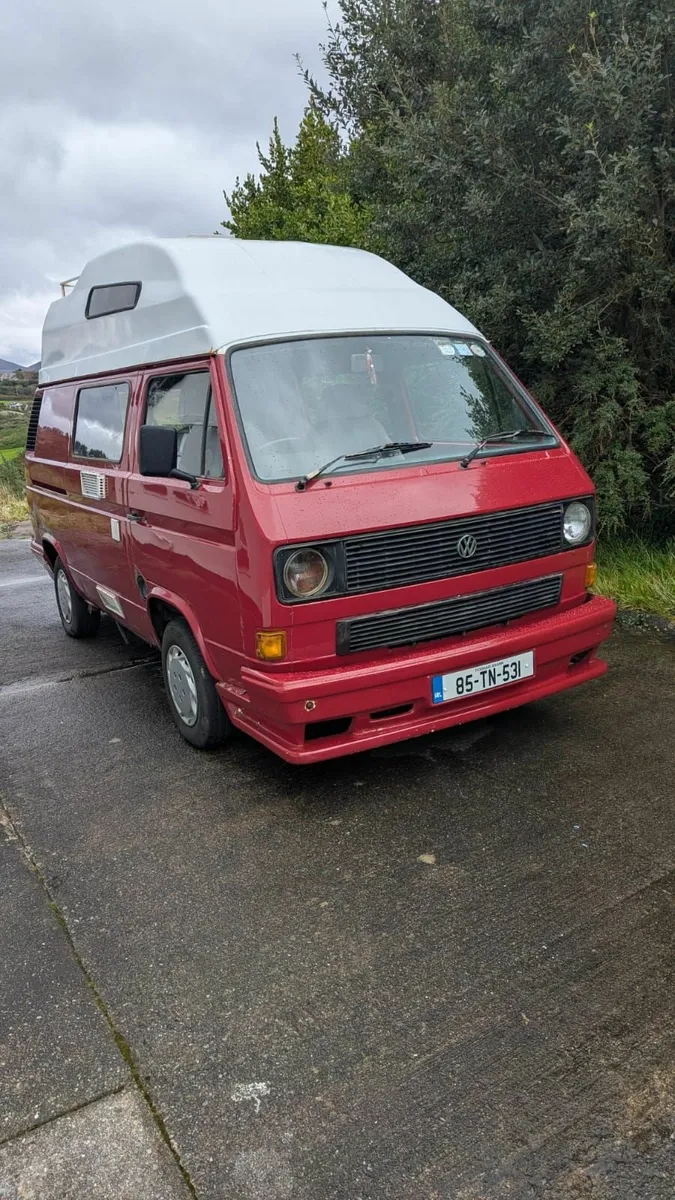 Volkswagen Campervan 1985 - Image 1