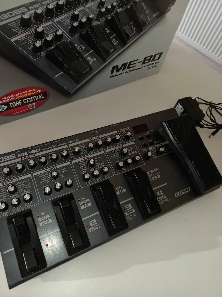 Boss ME80 Multi-Effects Pedal with PSU - Image 3