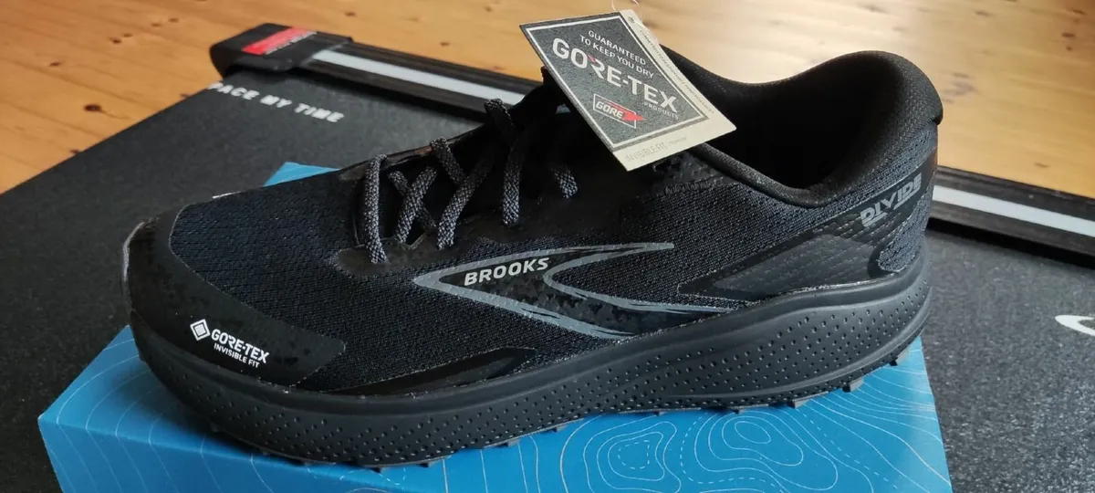 Running Shoes - Brooks Divide 5 GTX - Image 1