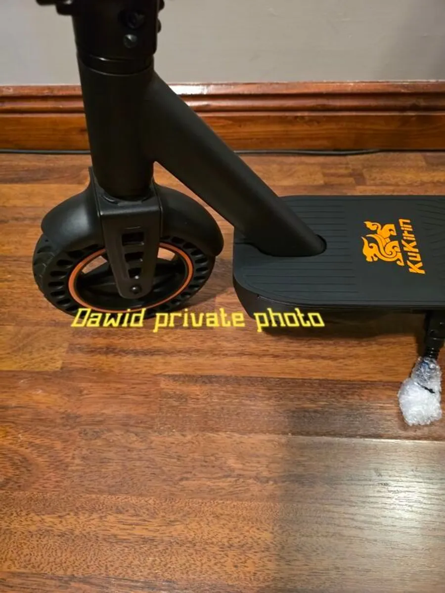 Kukirin S1 max , brand new , never used , 6 months warranty,delivery available. - Image 4