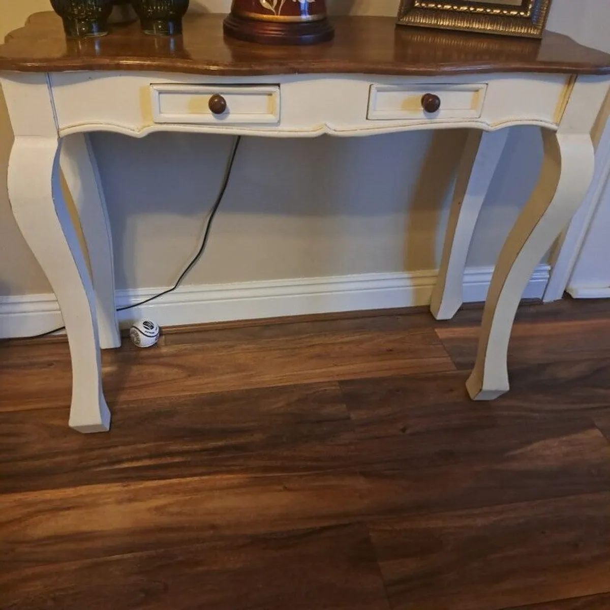 coffee table - Image 1