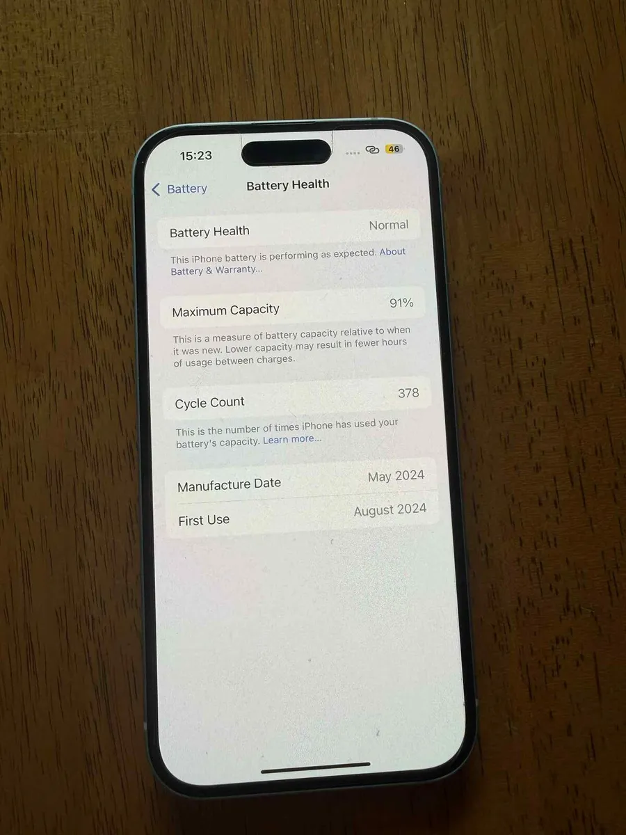 iPhone 15 (128GB, White) – Great Deal! - Image 4