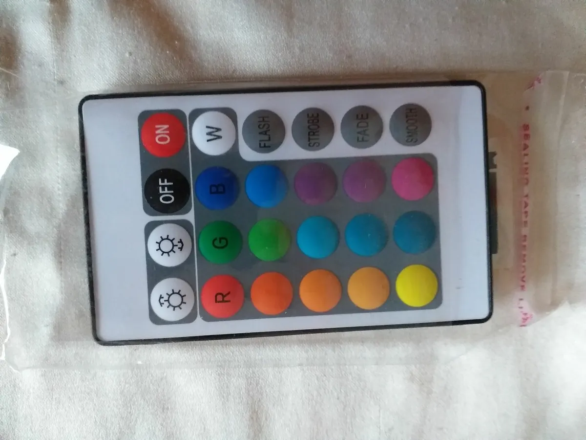 2  AMAZING PORTABLE " NORTHERN LIGHTS" LAMPS - Image 4