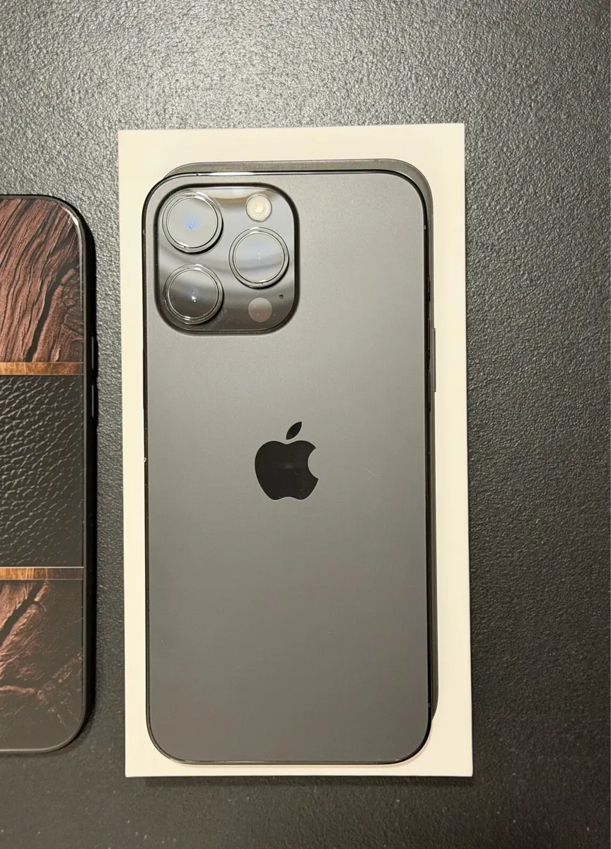 iPhone 14 Pro Max - Image 3