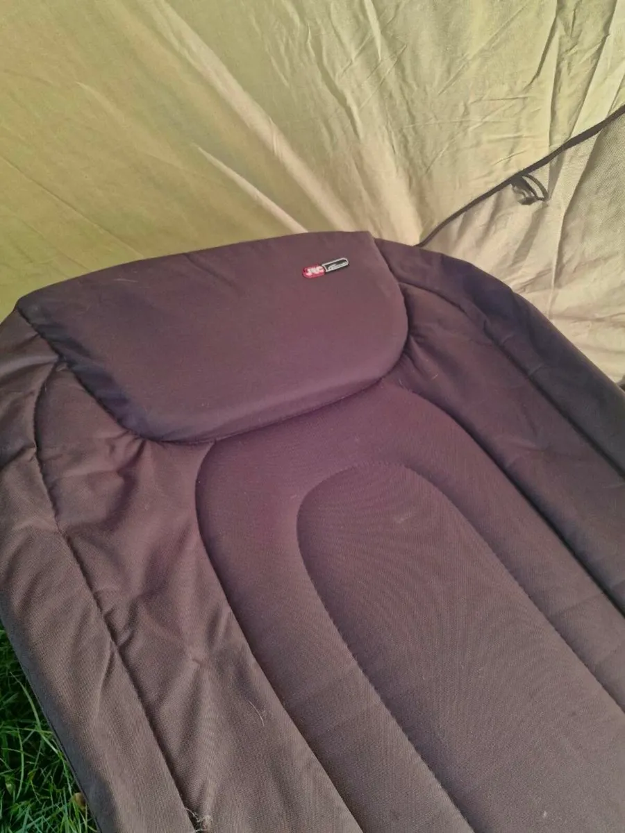 Fishing bed - Image 1