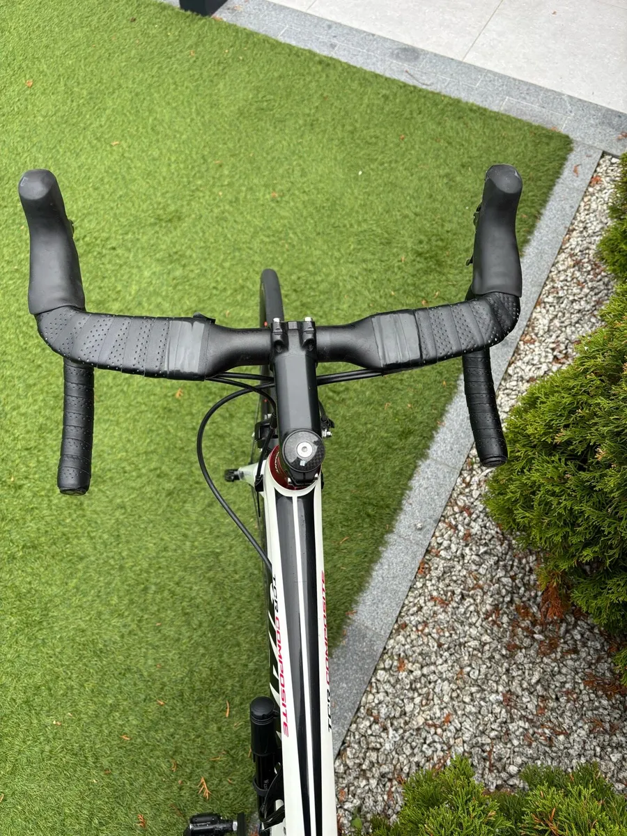 Giant TCR Composite Carbon Road Bike - Image 2