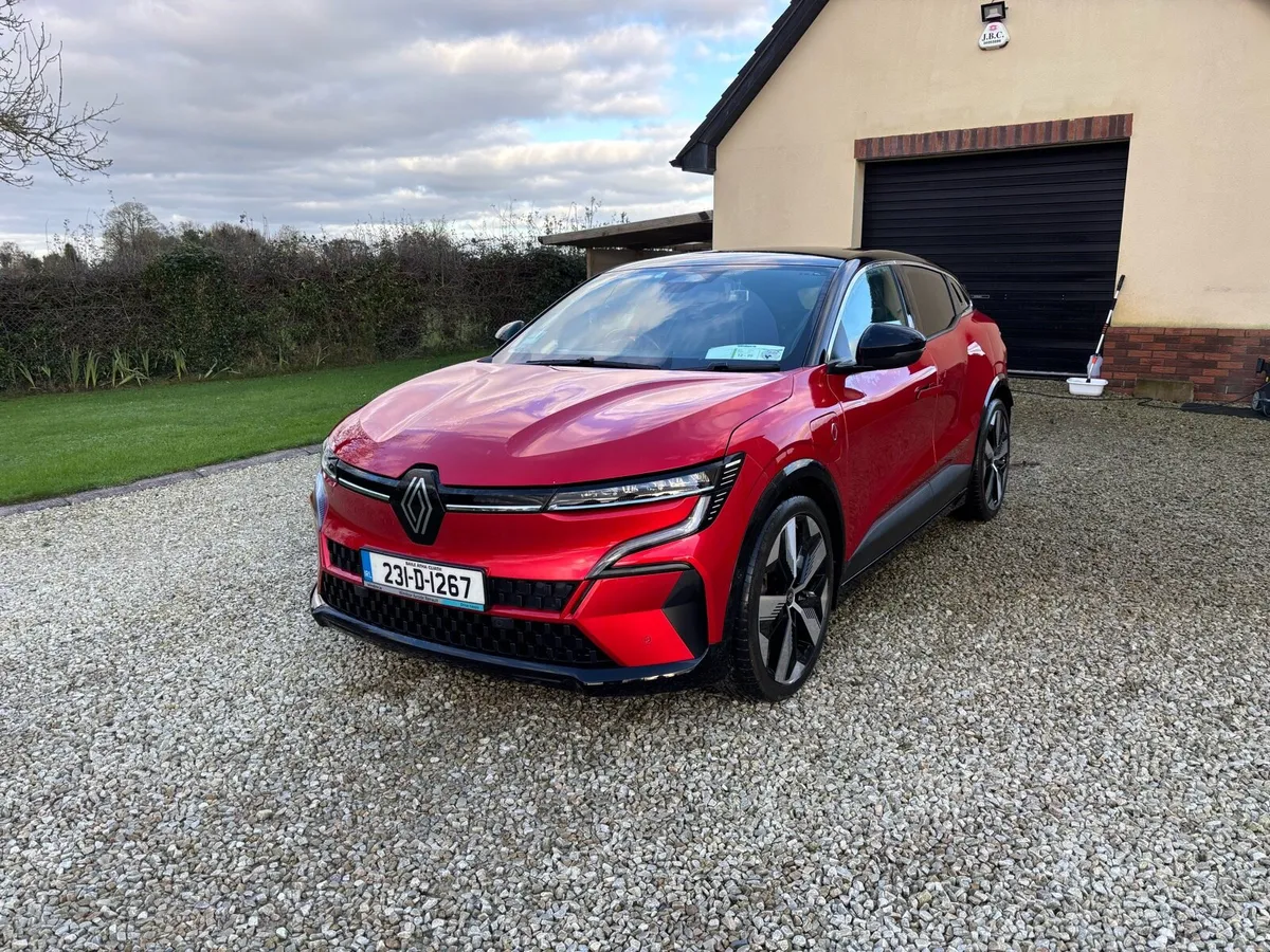 Megane Etech EV60 220hp Techno - Image 1