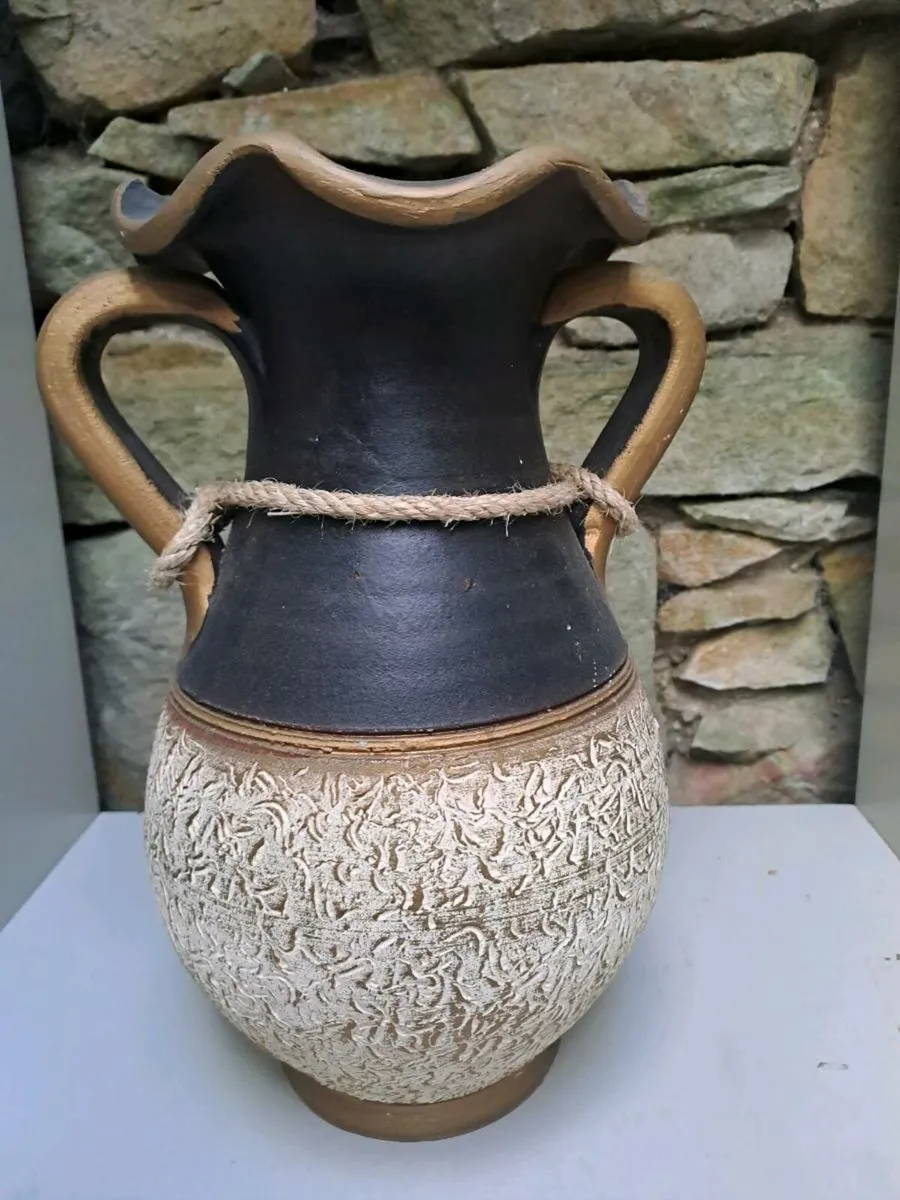 Greek style vase brown, gold and beige - Image 3