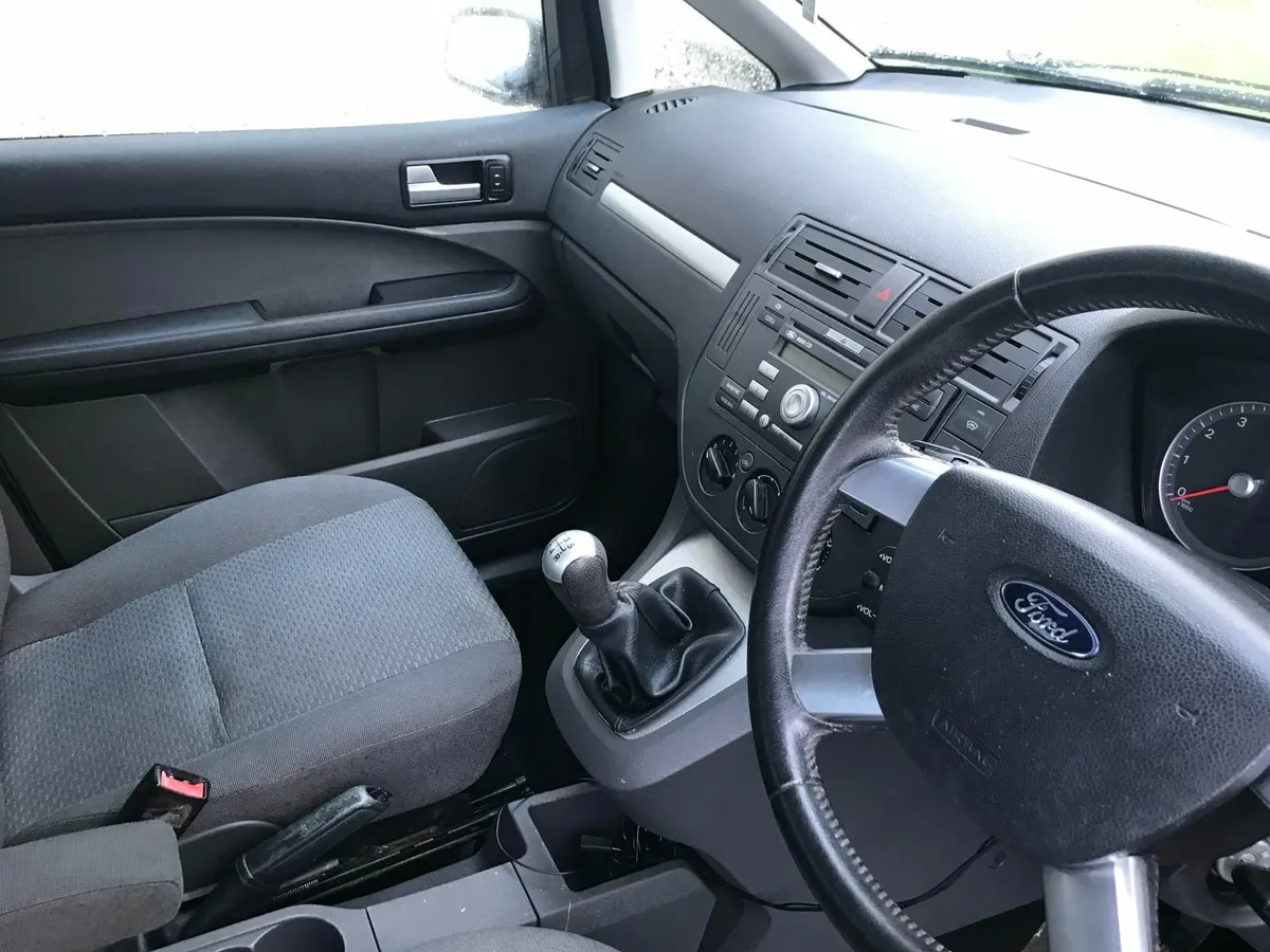 FORD C MAX  1 owner spotless in & out - Image 4