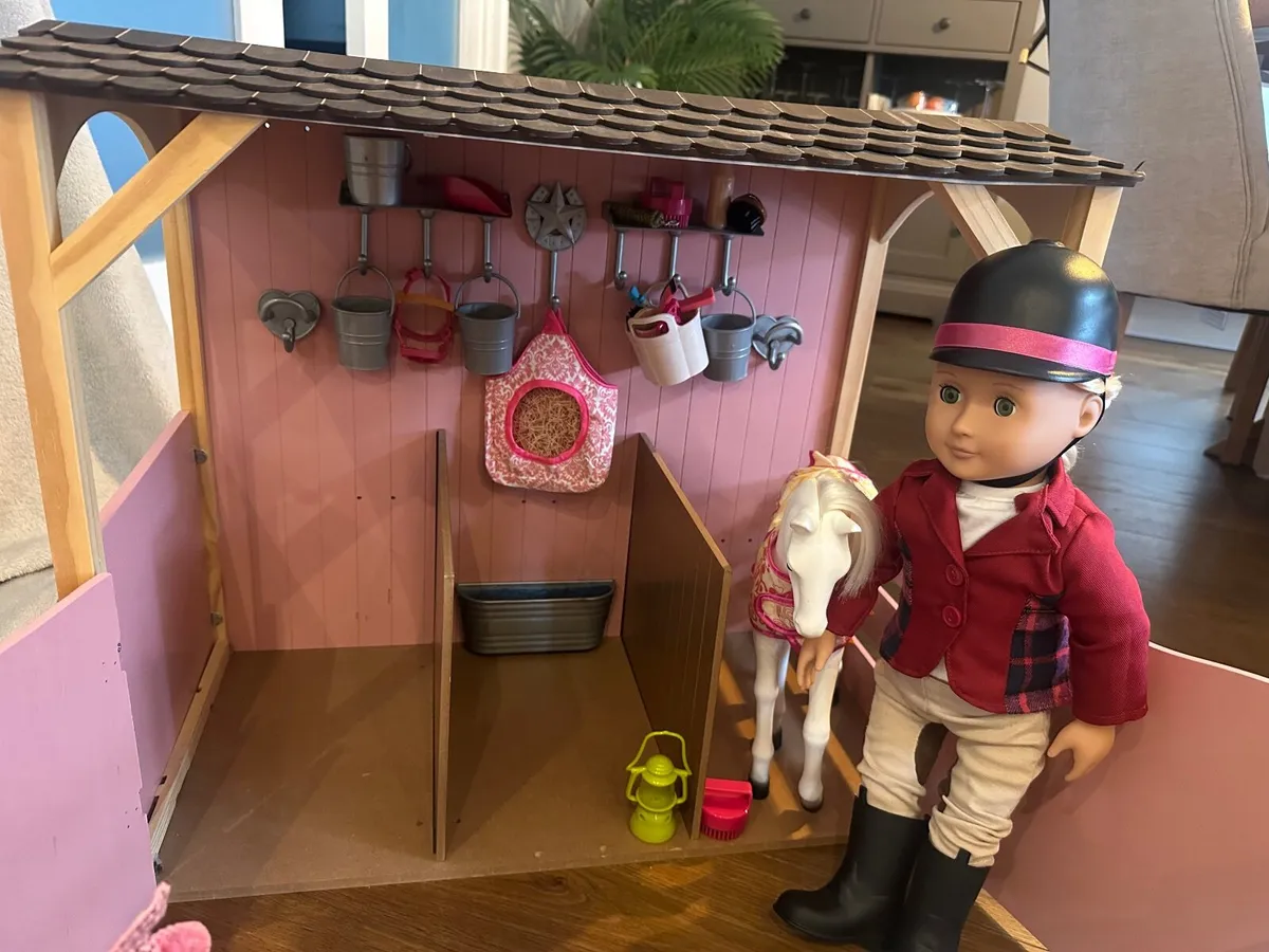 Generation Doll Stable - Image 1