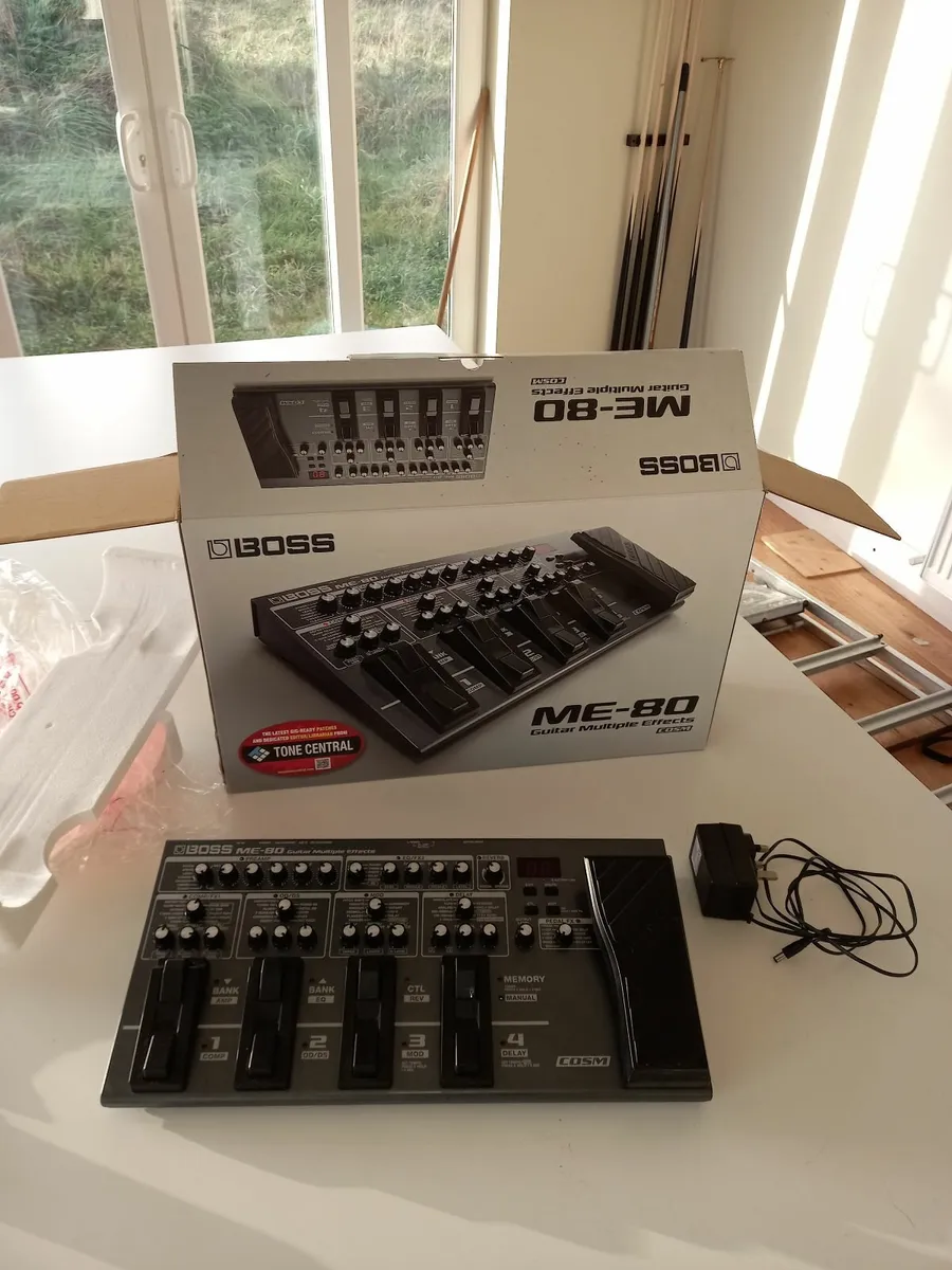 Boss ME80 Multi-Effects Pedal with PSU - Image 1