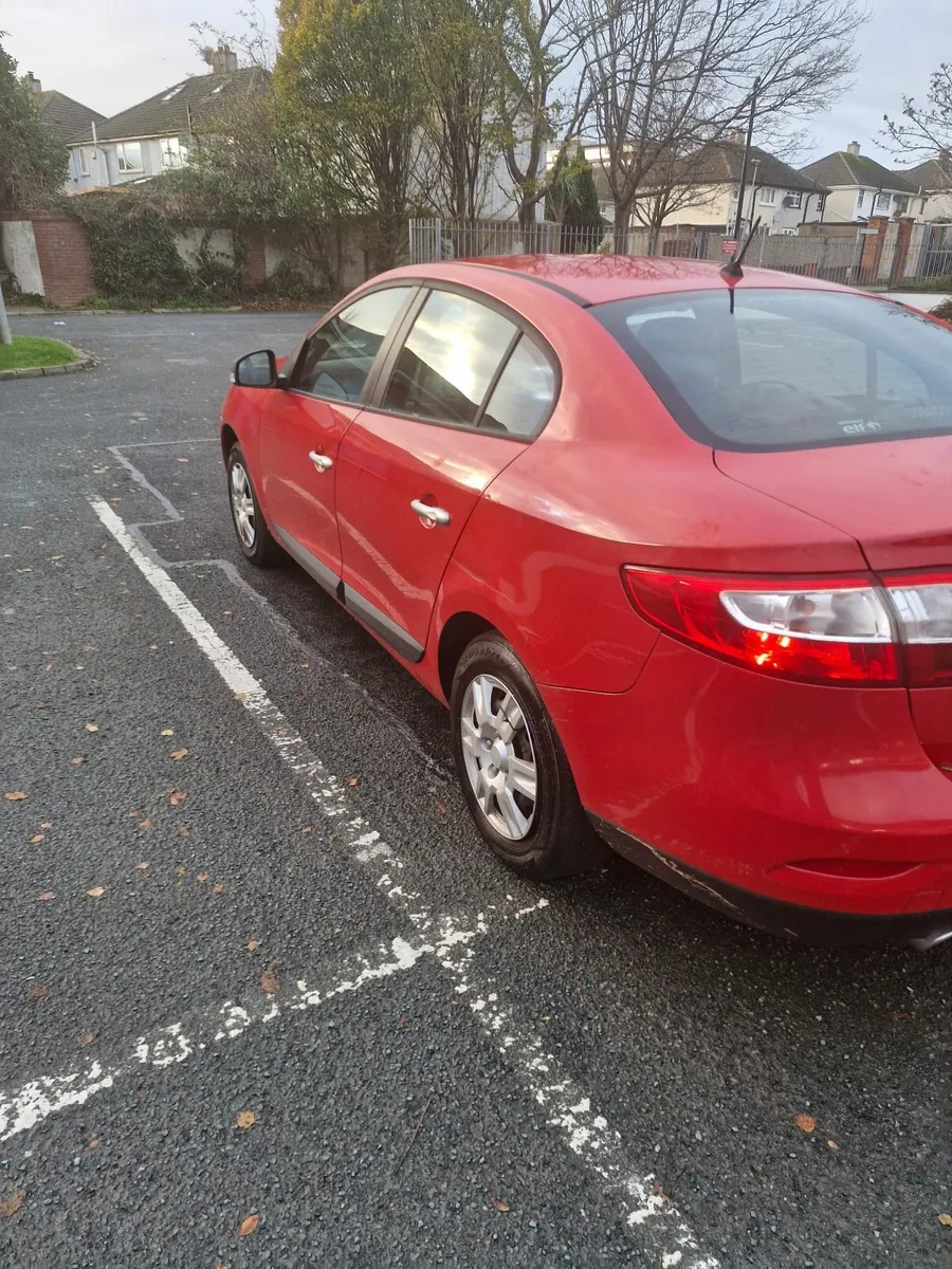Renault Fluence 2012 - Image 3
