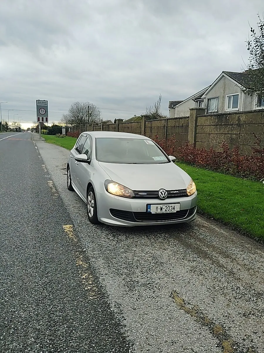 Volkswagen Golf 2011 - Image 1