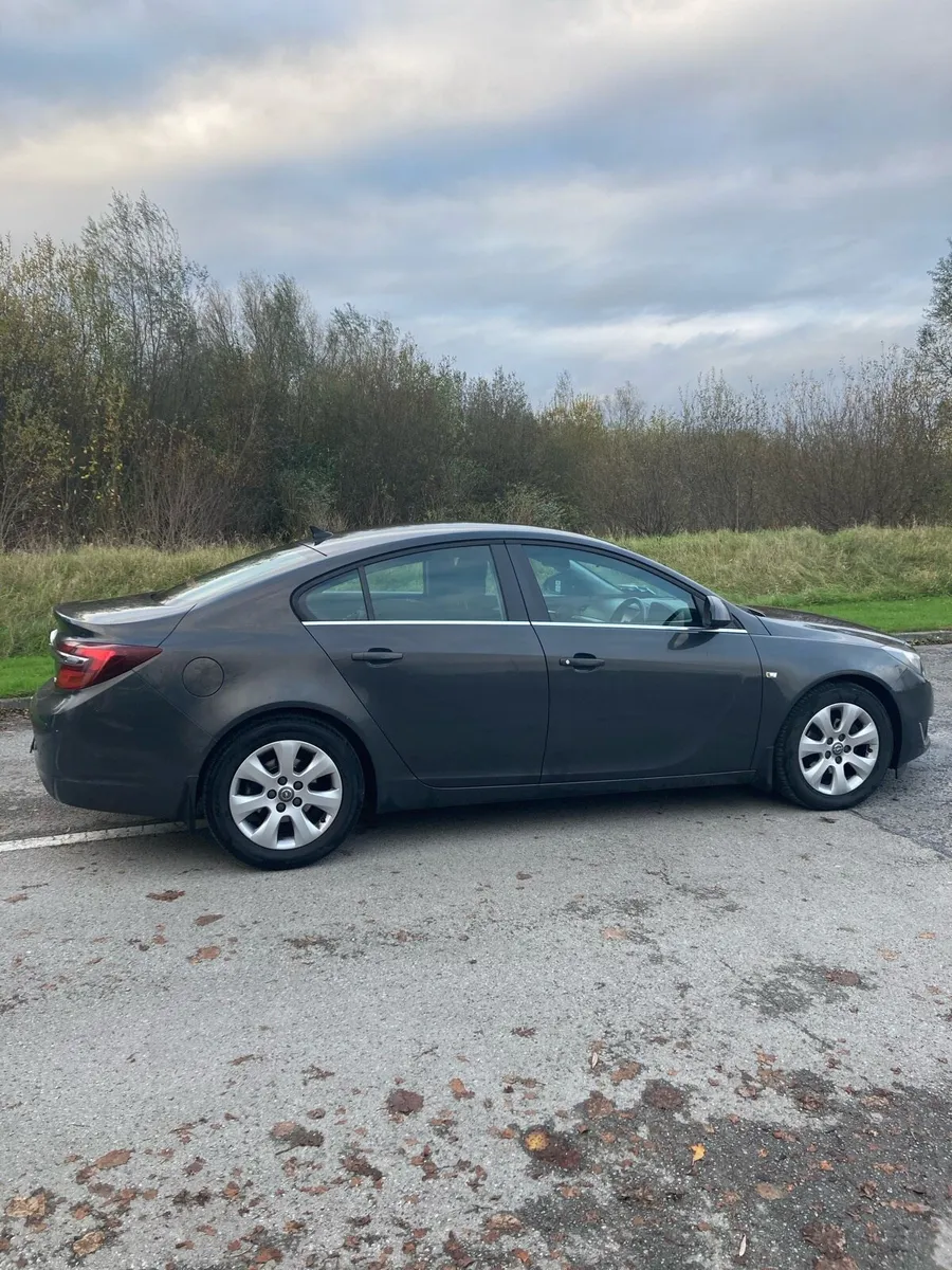 2014 Opel insignia - Image 4