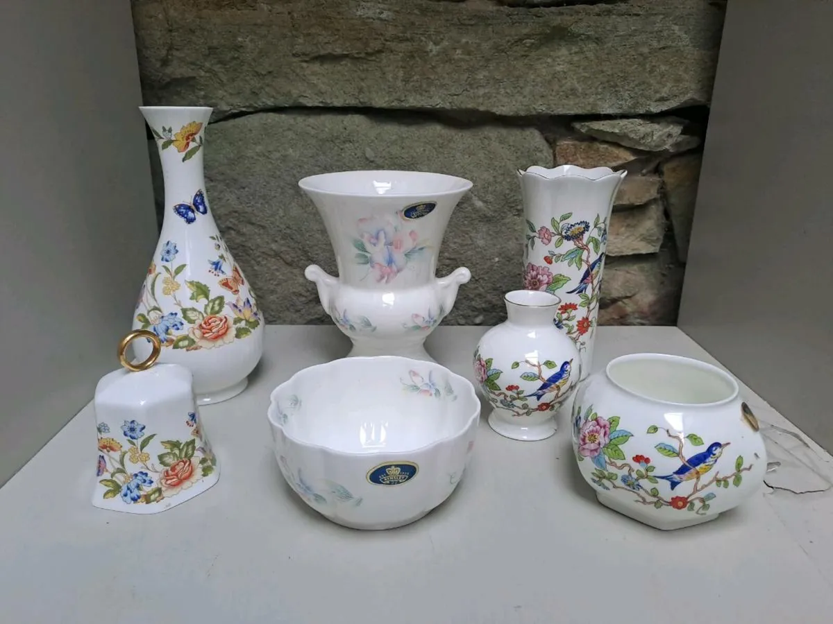 Aynsley Collection 7 items - Image 1
