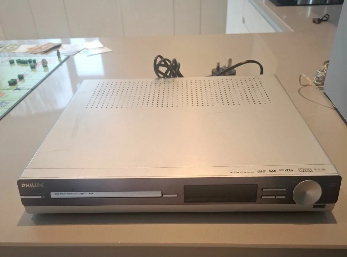 Philips Home Theatre System - Image 3