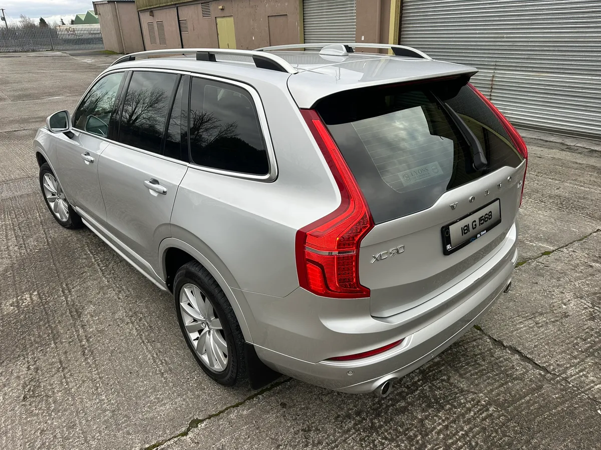 18 Volvo XC90 2.0 D4 - Image 4