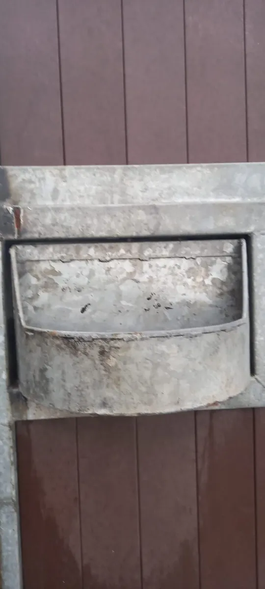 Stable Fronts - Image 3